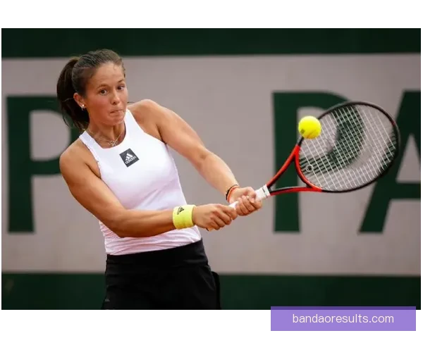 乌女将逆袭凯斯闯入决赛挑战佩古拉能否一黑到底